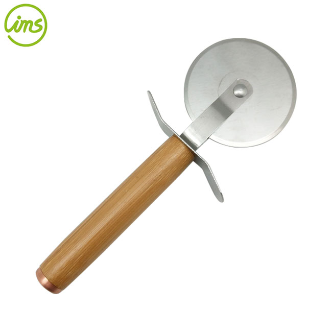 Pizza Cutter, Bamboo Handle